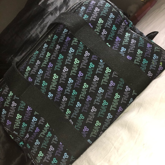 TNA Bag - Picture 2 of 4